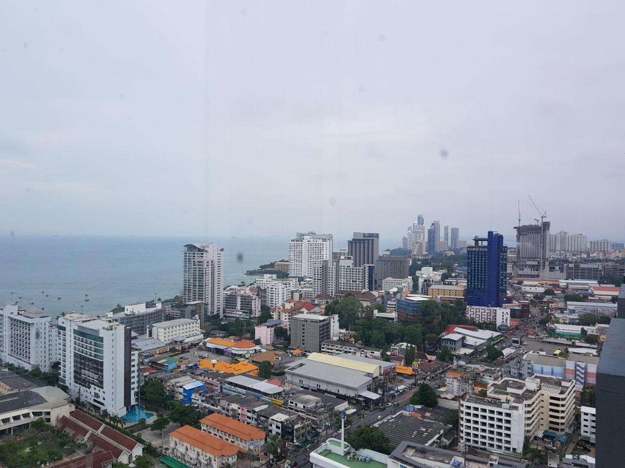 Centric Sea By Pattaya Holiday Bang Lamung Exterior foto
